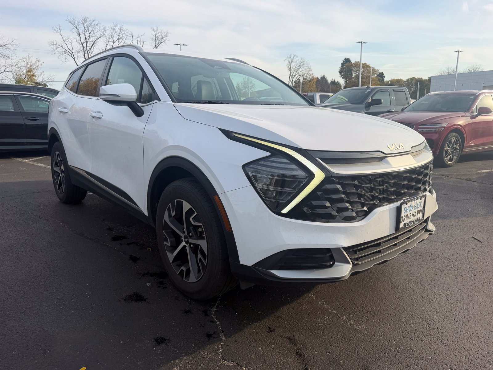 Used 2024 Kia Sportage EX AWD/4WD image 4