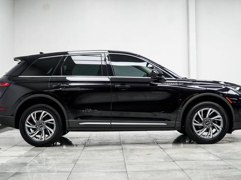 Used 2023 Lincoln Corsair FWD image 7