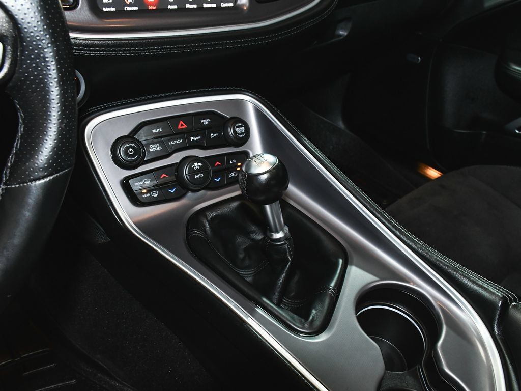 Used 2022 Dodge Challenger R/T Scat Pack RWD image 35