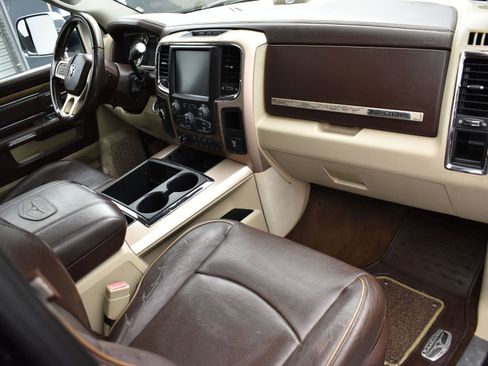 Used 2014 RAM 2500 Longhorn image 41