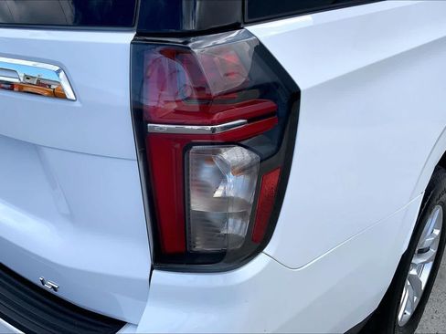 Used 2022 Chevrolet Tahoe LT RWD image 32