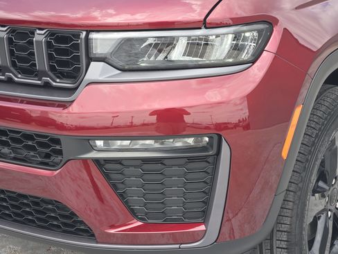 New 2026 Jeep Grand Cherokee L Limited AWD/4WD image 6
