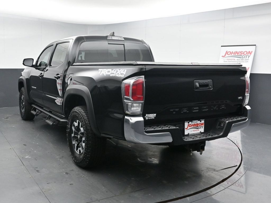 Used 2022 Toyota Tacoma TRD Off-Road AWD/4WD image 6