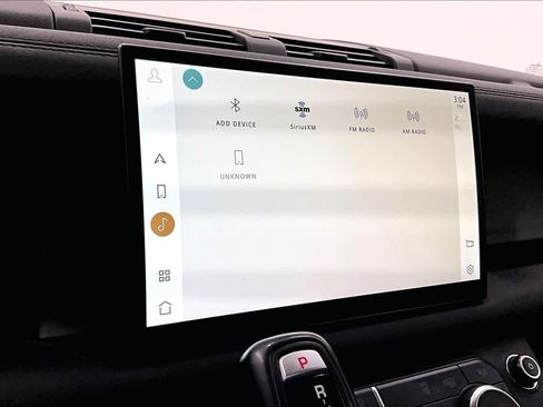 Used 2022 Land Rover Defender 90 image 32