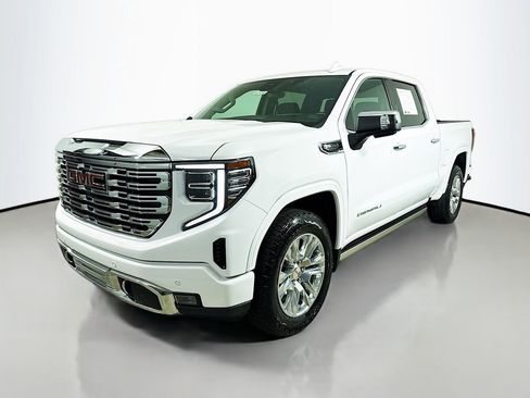 Used 2024 GMC Sierra 1500 Denali w/ Technology Package image 3