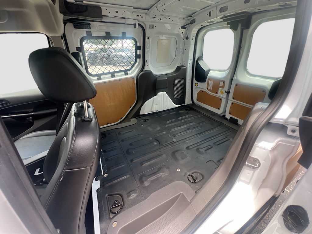 Used 2023 Ford Transit Connect XL FWD image 23