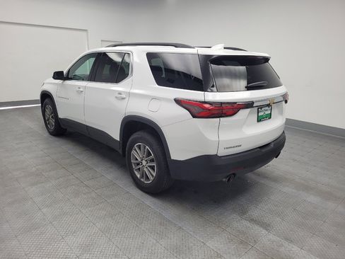 Used 2023 Chevrolet Traverse LT image 5