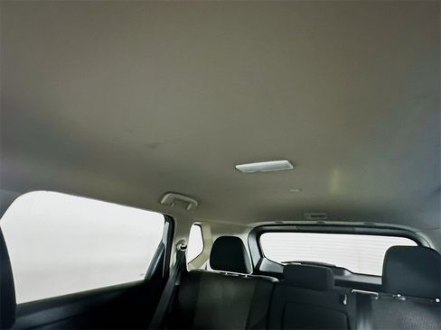 Used 2024 Nissan Rogue SV image 20