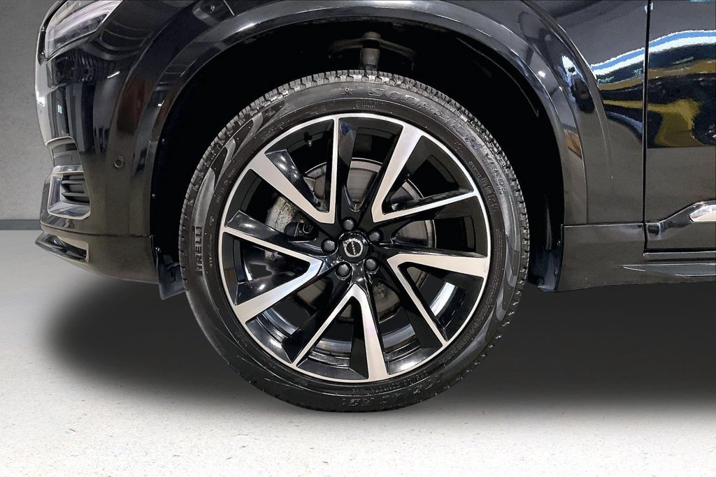 Certified 2024 Volvo XC90 B6 Plus AWD/4WD image 36