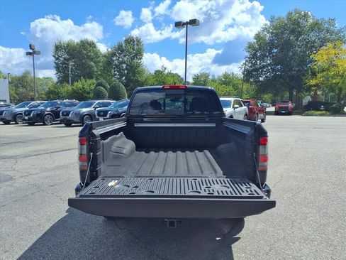 New 2026 Nissan Frontier SV w/ SV Convenience Package image 8