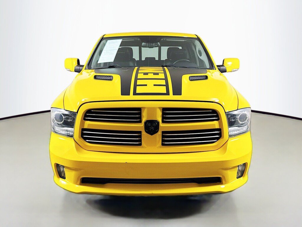 Used 2016 RAM 1500 Sport w/ Stinger Yellow Sport Package AWD/4WD image 8