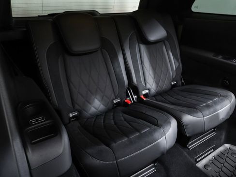 Certified 2025 Mercedes-Benz GLS 63 AMG 4MATIC image 13