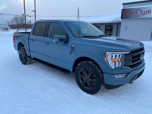 Used 2023 Ford F150 Lariat image 2