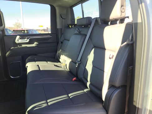 New 2026 Chevrolet Silverado 3500 LTZ image 32