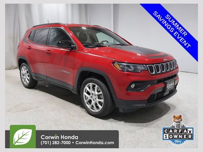 Used 2023 Jeep Compass Latitude w/ Mopar Graphics Package