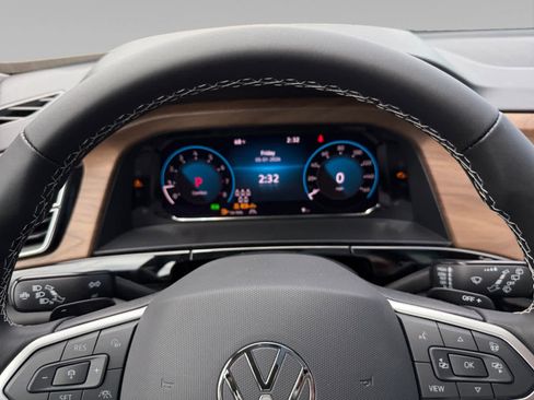 New 2026 Volkswagen Atlas SE AWD/4WD image 14