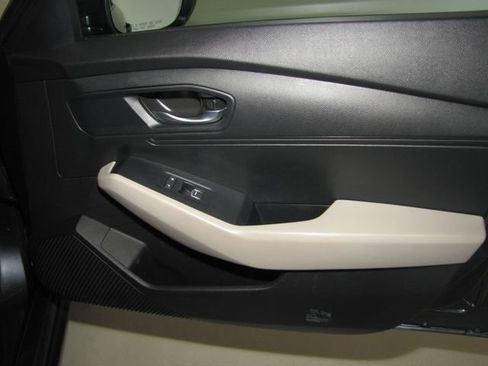 Certified 2025 Honda Accord LX image 19