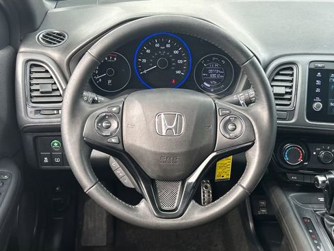 Used 2021 Honda HR-V Sport image 15