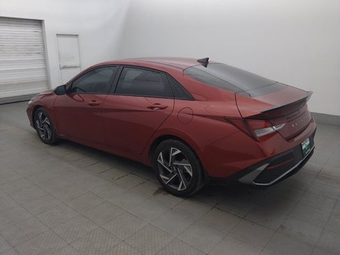 Used 2025 Hyundai Elantra Sport FWD image 3