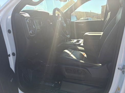 Used 2021 GMC Sierra 1500 AT4 w/ AT4 Premium Package image 10