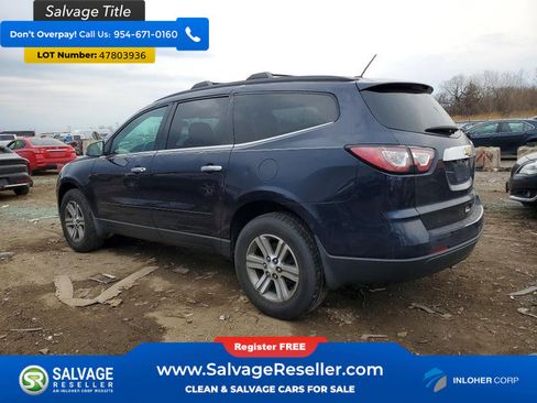 Used 2015 Chevrolet Traverse LT image 3