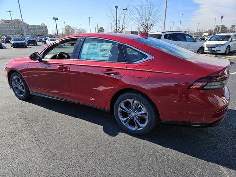 New 2025 Honda Accord EX-L image 5