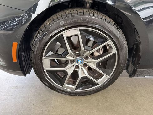 Certified 2024 BMW i5 eDrive40i w/ Premium Package RWD image 11