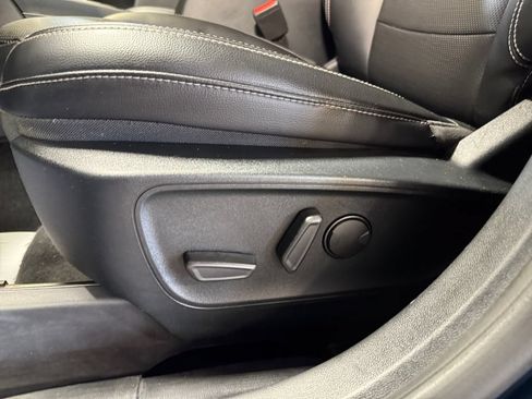 Used 2020 Ford Escape SEL AWD/4WD image 13