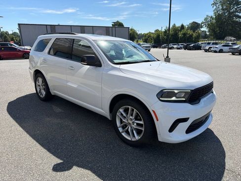 Used 2024 Dodge Durango GT RWD image 10