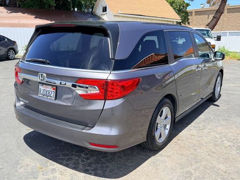 Used 2019 Honda Odyssey EX image 6
