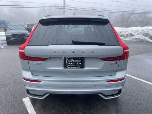 Certified 2025 Volvo XC60 B5 Plus image 3