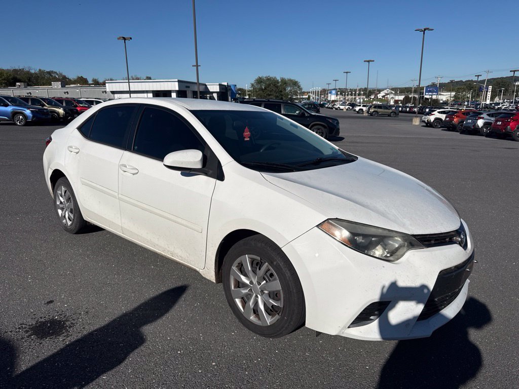 Used 2016 Toyota Corolla LE w/ Body Protection Package #1 FWD image 6
