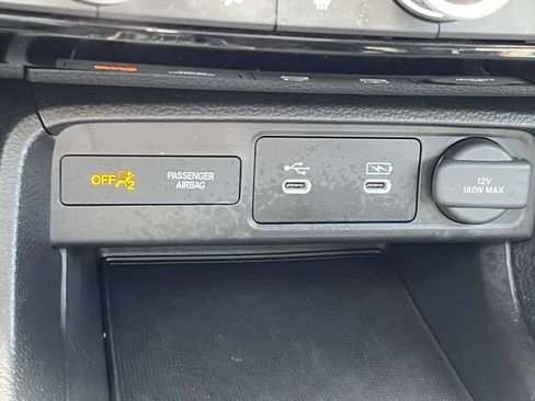 Used 2025 Honda Civic Sport image 40