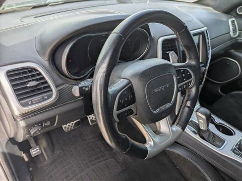 Used 2018 Jeep Grand Cherokee SRT AWD/4WD image 10