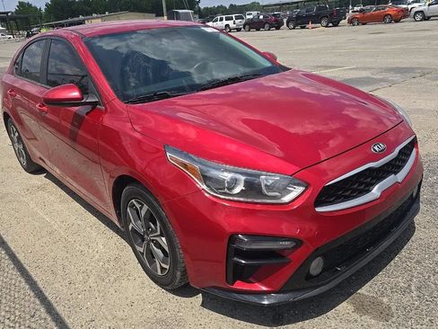 Used 2020 Kia Forte LXS FWD image 2