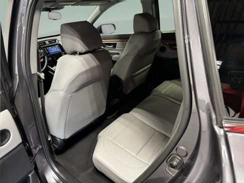 Used 2017 Honda CR-V EX-L image 10
