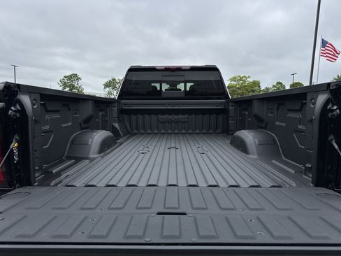 Used 2026 GMC Sierra 3500 Denali Ultimate AWD/4WD image 34