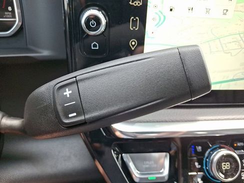 New 2025 GMC Sierra 2500 Denali w/ Denali Reserve Package image 8