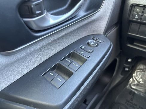 Certified 2022 Honda CR-V EX image 27