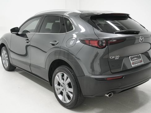 Used 2022 MAZDA CX-30 AWD 2.5 S w/ Premium Package image 6