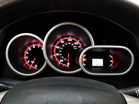 Used 2013 Toyota Matrix L FWD image 15