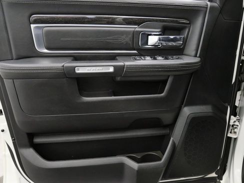 Used 2017 RAM 3500 Laramie Longhorn image 13