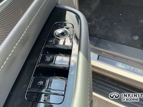 New 2026 INFINITI QX80 Pure AWD/4WD image 17