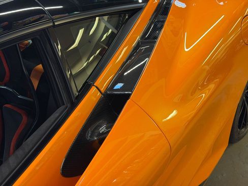 Used 2021 McLaren 765LT RWD image 23