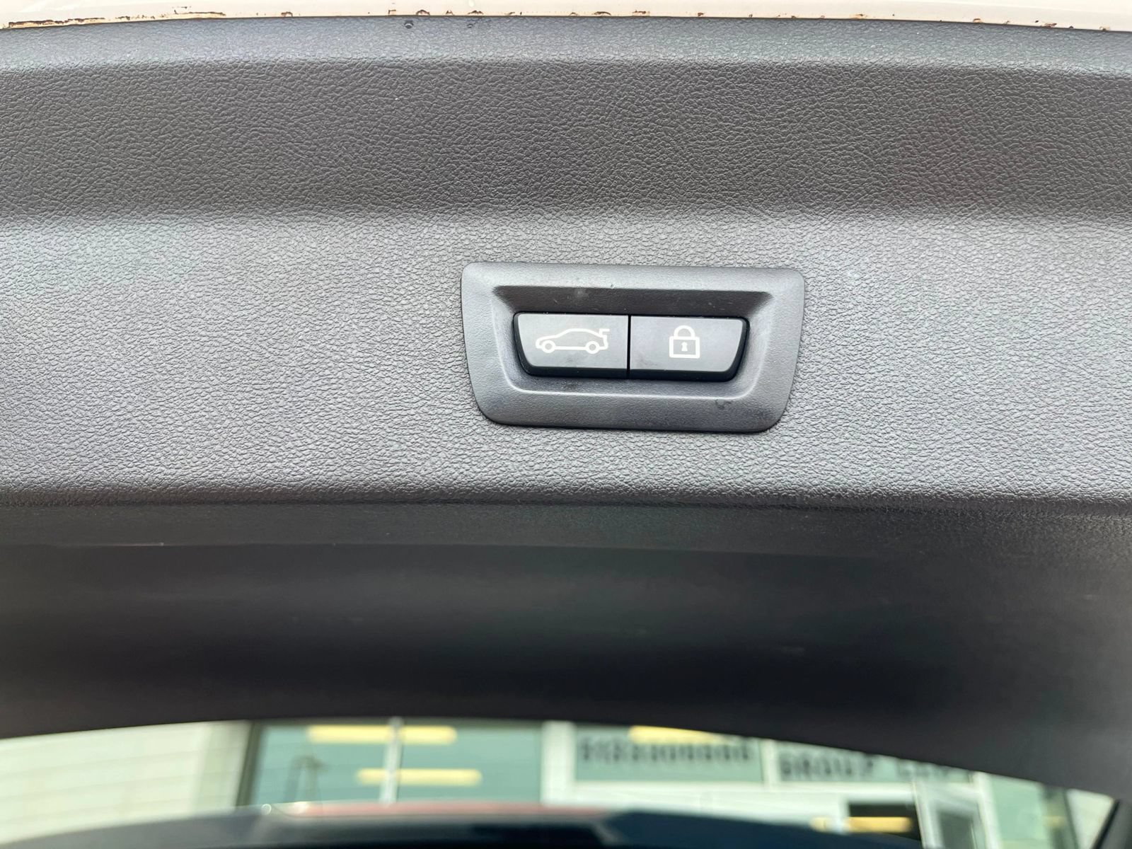 Used 2020 BMW X3 sDrive30i w/ Convenience Package RWD image 9