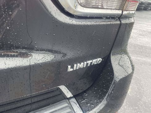 Used 2015 Jeep Grand Cherokee Limited RWD image 6