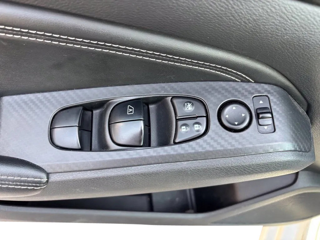 Used 2019 Nissan Altima 2.5 S FWD image 19