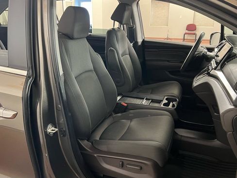 Used 2020 Honda Odyssey EX image 31