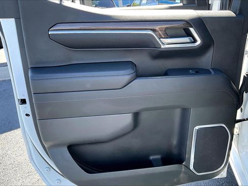 Certified 2023 Chevrolet Silverado 1500 LT RWD image 13