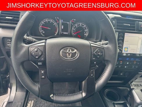 Used 2020 Toyota 4Runner TRD Pro AWD/4WD image 13